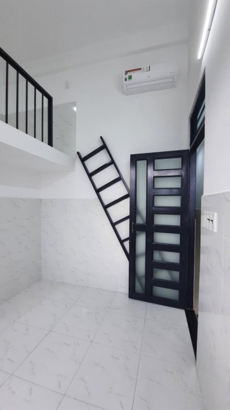 Phòng trọ cho thuê có gác giá rẻ đường số 18, phường 8 quận gò vấp 30m2