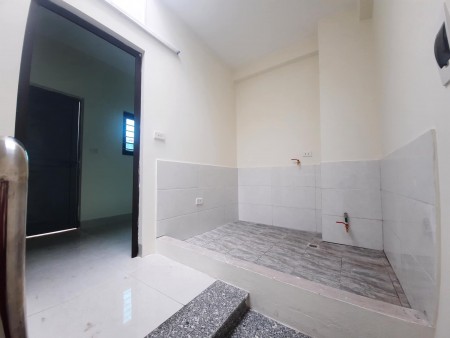 Chính Chủ cần bán Trung tâm Chính Kinh, Thanh Xuân, cách ô tô 3m, 25m2x5Tầng, Giá 2tỷ6.