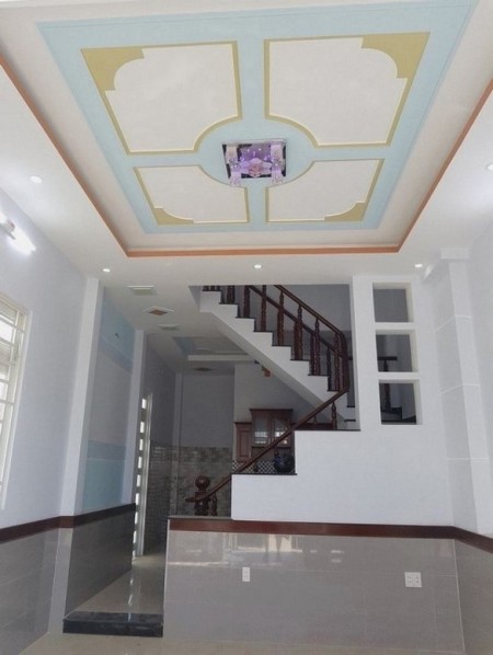 Nhà 1T1L cuối LVK Q12 mới xây 40m2 hẻm thông xe hơi ra vào được