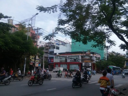 Đi đến slide 2