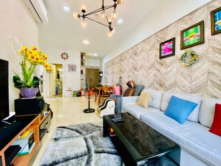 Bán gấp CH LUXCITY giá 2,490 . Vị trí đường Huỳnh Tấn Phát Q.7. LH 0903337176