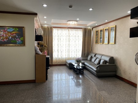 Bán căn hộ Hoàng Anh An Tiến 124m2 3pn2wc. Tặng một số nội thất