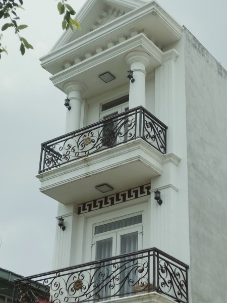 Bán nhà 1 trệt 2 lầu đường Ngô Chí Quốc phường Bình Chiểu TP. Thủ Đức DT: 85m2