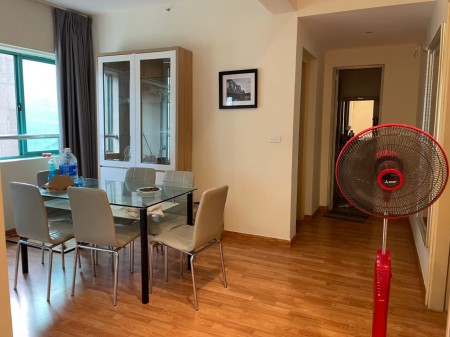 Chính chủ bán căn hộ chung cư tại 671 Hoàng Hoa Thám, Ba Đình, DT 75m2 Giá 2.4 tỷ LH 0984290999