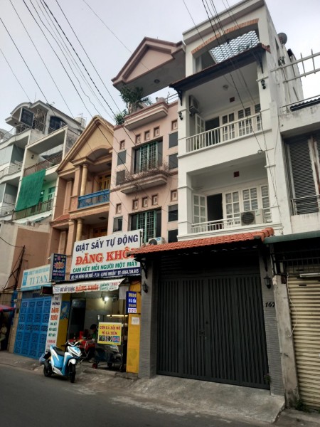 Chính chủ cần Bán Gấp nhà mặt tiền đường Đặng Văn Ngữ, phường 14, Quận Phú Nhuận