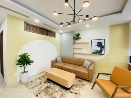 Cho thuê căn hộ chung cư Golden Park 3pn full nội thất căn ngoại giao giá 16tr lien hê ngay 0862808803