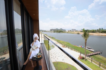 Đi đến slide 2
