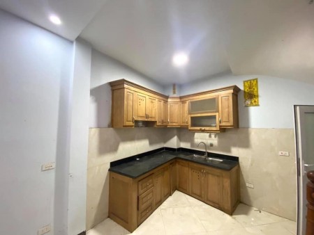 HOÀNG MAI 43M 5 TẦNG 4.1 TỶ, NHÀ MỚI TINH