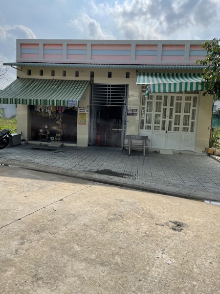 Thua lỗ kinh doanh gia đình cần bán lỗ cặp nhà trọ ngay Khu Công Nghiệp Nhật Hàn,thu nhập 20 triệu/tháng