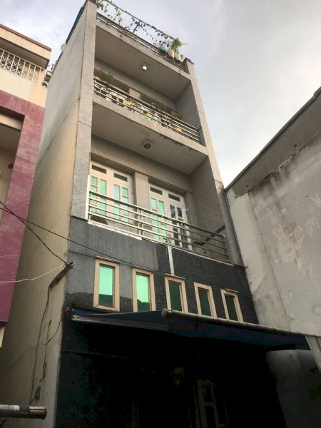 Bán nhà MT đường Lê Lai Gò Vấp, hầm trệt 3 lầu,11tỷ 60m2 giá rẻ cho nhà đầu tư, khai thác kinh doanh