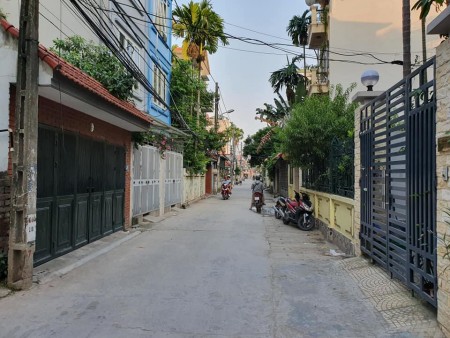 Nhà đẹp thang máy 150m2 ga ra ô tô kinh doanh Lạc Long Quân Tây Hồ 25 tỷ.