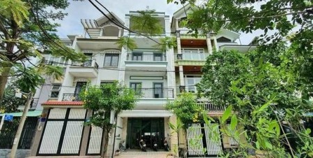 Bán nhà mặt tiền đường 49 khu phú nhuận 10 ha (100m2) Giá bán 13 tỷ Tel.0914.392.070