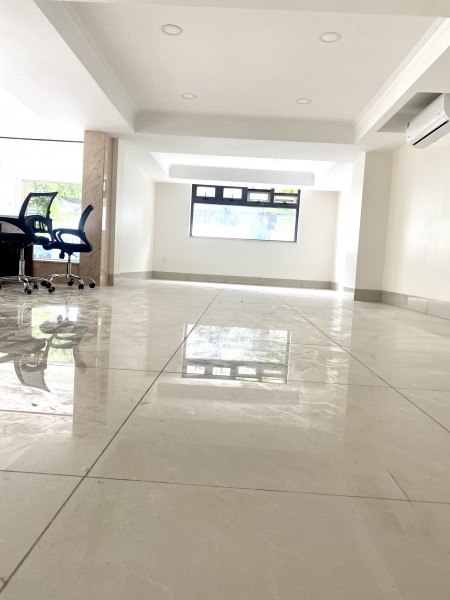 Cho thuê mặt bằng 200m2 đường Lâm Văn Bền, phường Tân Kiểng, quận 7