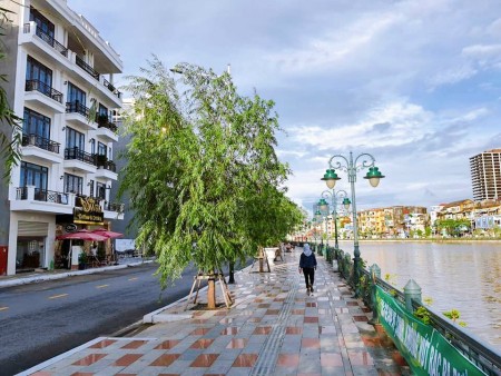 Đi đến slide 4