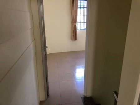 Cần bán nhà đường Huỳnh Tấn Phát, diện tích 42m2, nở hậu, 2 tầng với giá chỉ 2,9 tỷ