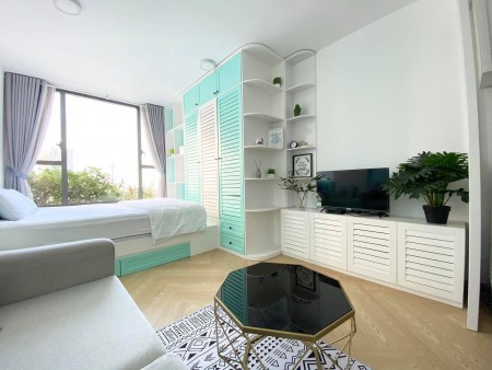 Kẹt tiền bán gấp Office River Gate Quận 4 full nội thất giá 1,81 tỷ