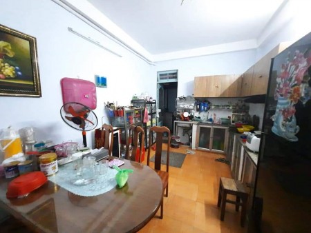 Nhà MTH Xe Tải quay đầu Lê Văn Lương Q7 BTCT Dài 16M