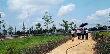 Đi đến slide 2