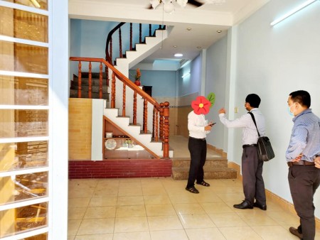 Gấp bán nhà Âu Cơ 4X13 - HXH - 4 tầng BTCT giá chỉ 6tỷ2