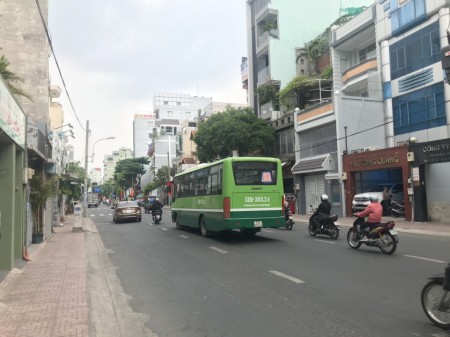 Cho thuê nhà nguyên căn MT Đào Duy Anh P9 Phú Nhuận,6x23m hầm trệt 4 lầu nhà sơn mới sạch đẹp