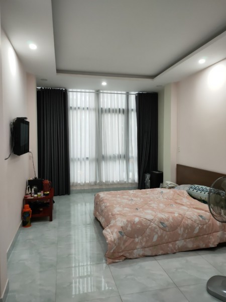 Cần cho thuê nhà số 41/x Lê Văn Linh, P13, Q4