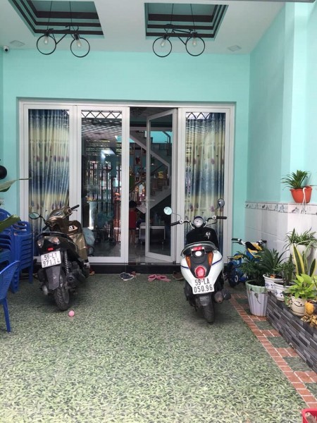 Bán nhà 80m2, giá dk 5,5 tỷ, hẻm 20m, SHR đường Mã Lò, Bình Tân