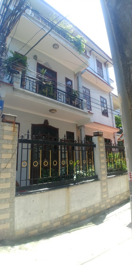 Bán nhà NGỌC THỤY Long Biên, NGÕ TO NHƯ PHỐ, THIẾT KẾT BẮC ÂU 92m2 5 tỉ 5