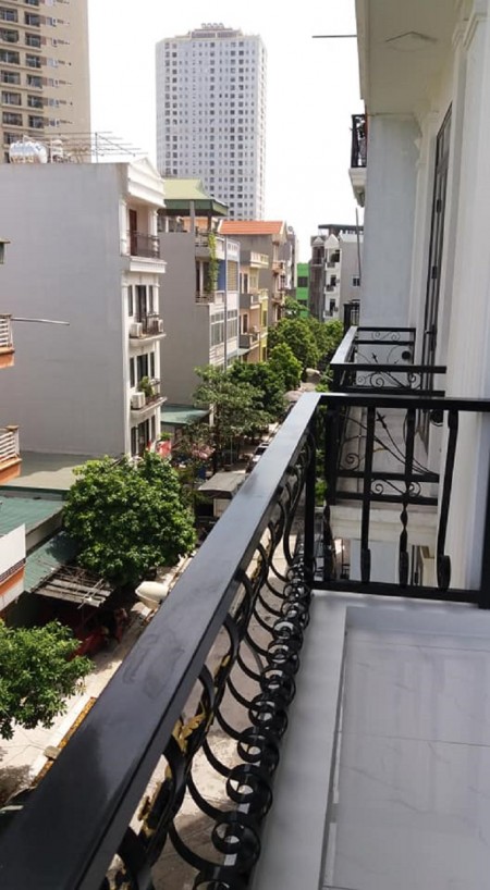 Bán Nhà Trần Phú Hà Đông, dt 38m, giá 1.95 Tỷ. Tiện Ích Đỉnh Cao