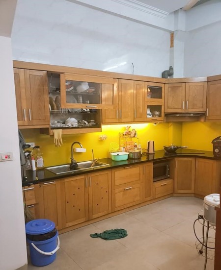 Siêu Hiếm! Bán Nhà Ngã Tư Sở, 4 Tầng, Giá 2.1 tỷ. Siêu Rẻ!