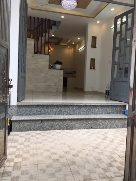CHỦ CẤN BÁN GẤP NHÀ LÂM VĂN BỀN PHƯỜNG TÂN KIỂNG QUẬN 7. DT 50M2, 3 TẦNG GIÁ 4 TỶ 990