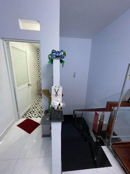 1 căn ra mặt tiền 3 tỷ nhỉnh Trần Bá Giao - Dương Quảng Hàm phường 5 Gò VẤp