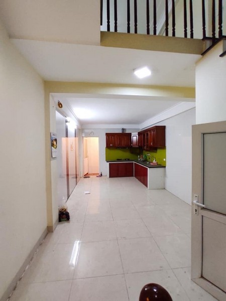Hiếm ! Nhà đẹp phố Lĩnh Nam Hoàng Mai 52m 4 tầng, giá 4,1 tỷ