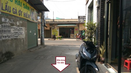 Nhà cấp 4 rẻ nhất Linh Tây Thủ Đức gần đại học cảnh sát