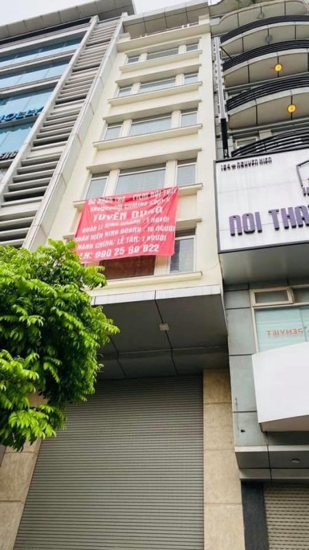 NHÀ MẶT ĐƯỜNG NGUYỄN XIỂN 60m2 8 TẦNG MẶT TIỀN 4,8M ( KINH DOANH SẦM UẤT )