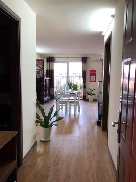 Chính chủ cần bán căn góc tại N03 Chung cư Berriver Long Biên, số 390 phố Nguyễn Văn Cừ