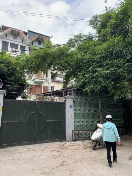 Cho thuê nhà 5 tầng ngõ Hồng Hà