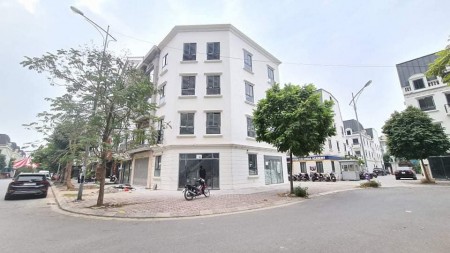 BÁN NHÀ NGAY GẦN MẶT DƯỜNG VĂN KHÊ 147m2 4 TẦNG 28M MẶT TIỀN GIÁ CHỈ CÓ 18,5 TỶ
