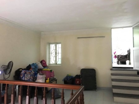 Bán nhà 2 tầng 59m2 tại Trung Tâm Phường Hùng Vương giá 1,3 tỷ
