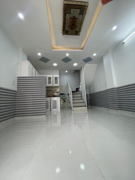 Trần Quý Cáp, 50m2, chỉ 4 tỷ 500 triệu, nhà ở ngay, đẹp, ngang 5m