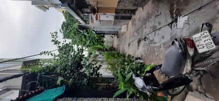 Nguyễn T Hiền, Hẻm 1/, 87 m2, Cấp 4, Chỉ 3.7 Tỷ