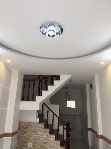Nhà 1T1L 48m2 cuối LVK Q12 điện nước đầy đủ