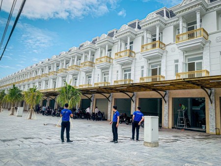 Đi đến slide 2