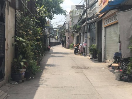 Bán nhà bề ngang khủng hẻm xe hơi Gò Vấp