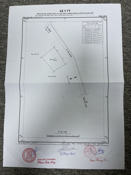 Cần tiền bán Lô đất 774.2m2, mặt tiền 28.5m. Đầy đủ hồ sơ Trích lục của Huyện