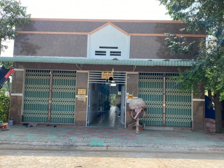 Bán trọ 2 dãy trọ nằm trong KCN mới tại Bình Dương, dân đông kín