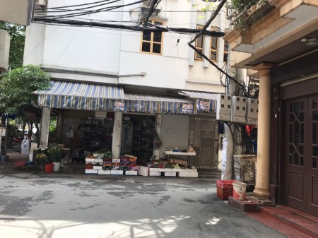 Bán nhà trung tâm phố lụa Vạn Phúc Hà Đông 3 tầng 36m2 chỉ hơn 2 tỷ
