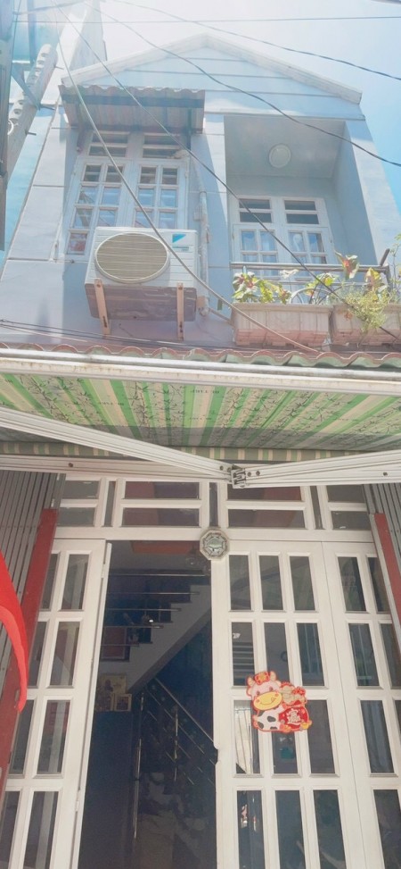 Nhà bán hẻm 2295/84/...Huỳnh Tấn Phát KP7 TT Nhà Bè H.Nhà Bè giá 1,65 tỷ