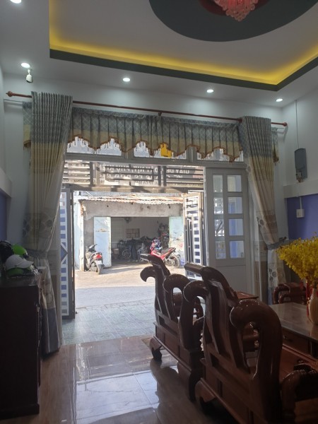 Chính chủ cần bán nhà vị trí đẹp mới xây tại Thành Phố Cà Mau