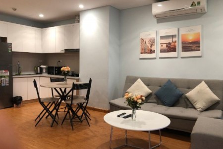 Cho thuê gấp căn hộ ở Hongkong tower 243A Đê La Thành, 2PN đủ đồ giá 15tr/tháng LH 0327582785
