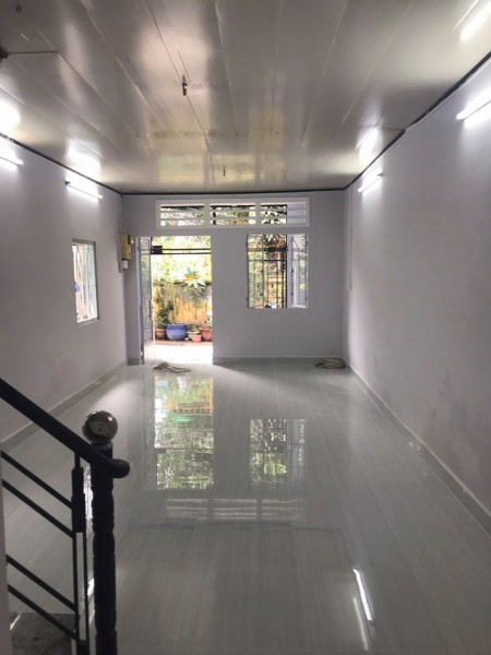 Mua ngay kẻo trễ, 24m2 (4x6), 3 tầng, hẻm 1/ thông Hồ Văn Huê, chỉ 2.75 tỷ